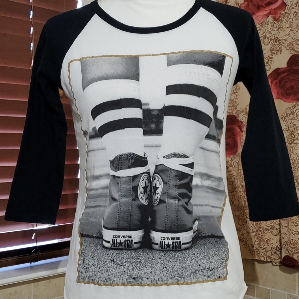 CONVERSE Raglan with retro shoe graphic